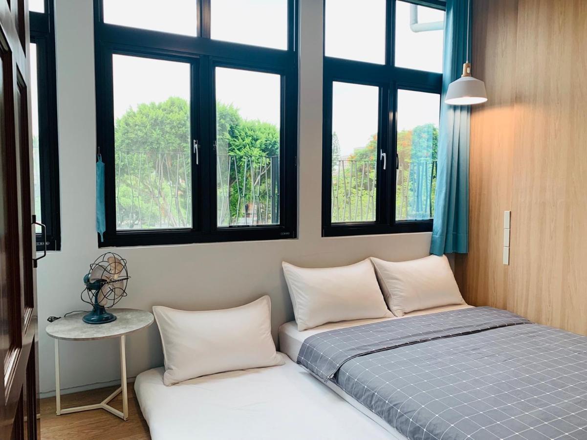 Oyaji Guesthouse-依人數床位數計價開放房型 Tainan Eksteriør bilde