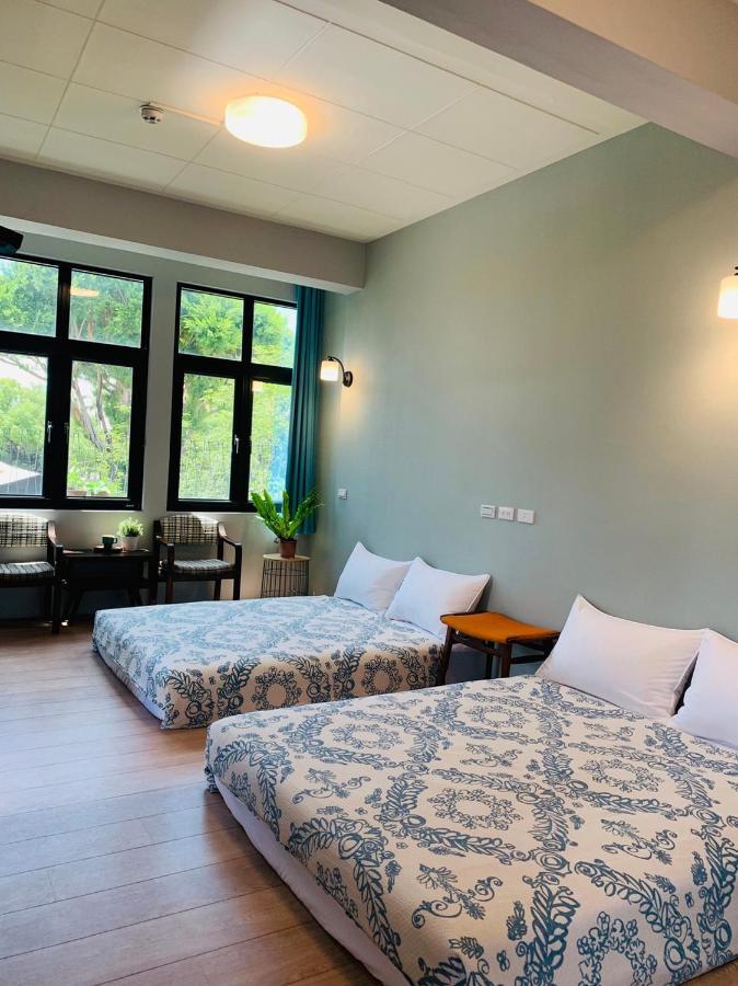 Oyaji Guesthouse-依人數床位數計價開放房型 Tainan Eksteriør bilde